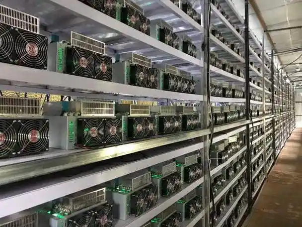 An image of a large-scale mining farm utilizing advanced cooling technologies to maintain optimal hardware performance.